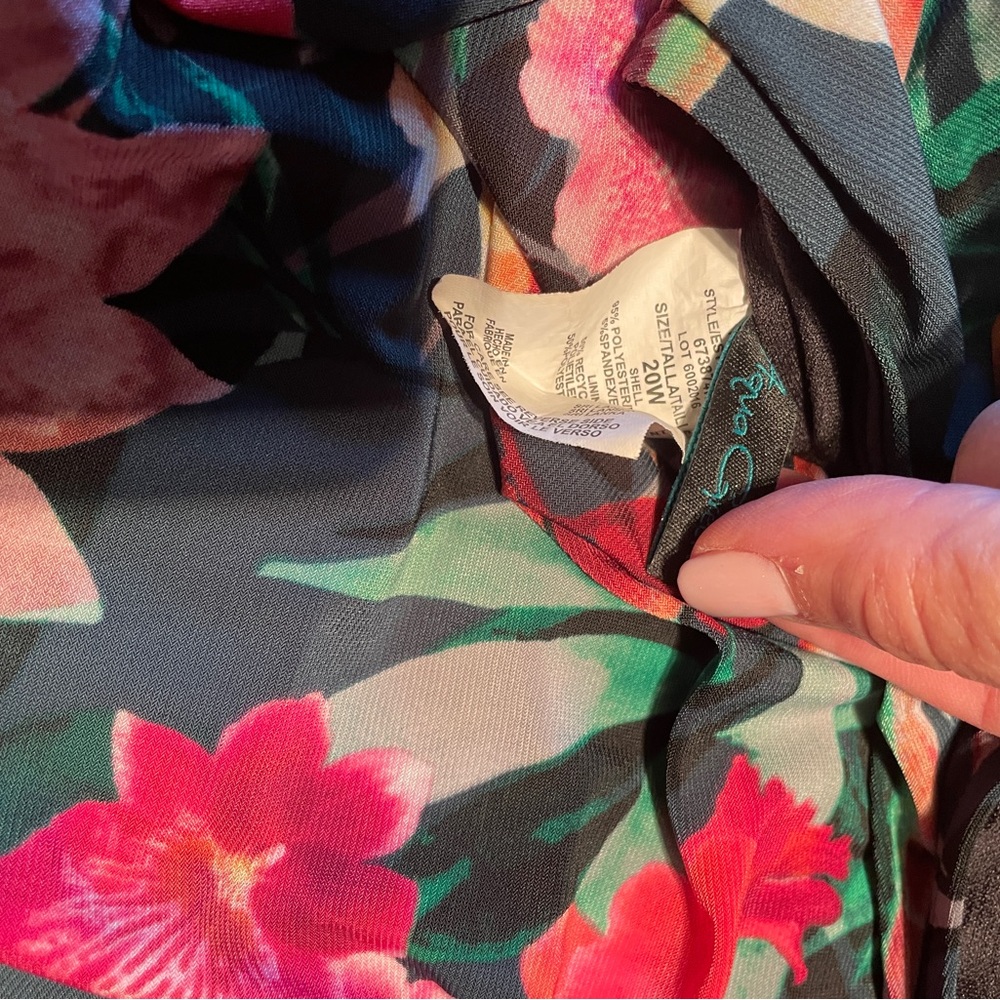 Aqua Green Floral and Blue Swim Tops - Picture 4 of 5